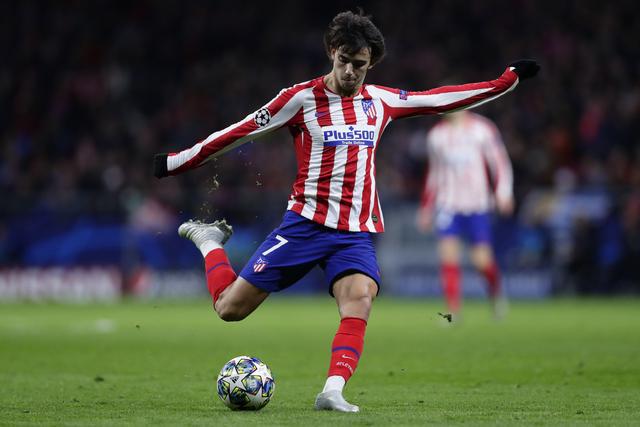 合京剧艺术, 中外花滑冠, 教练员