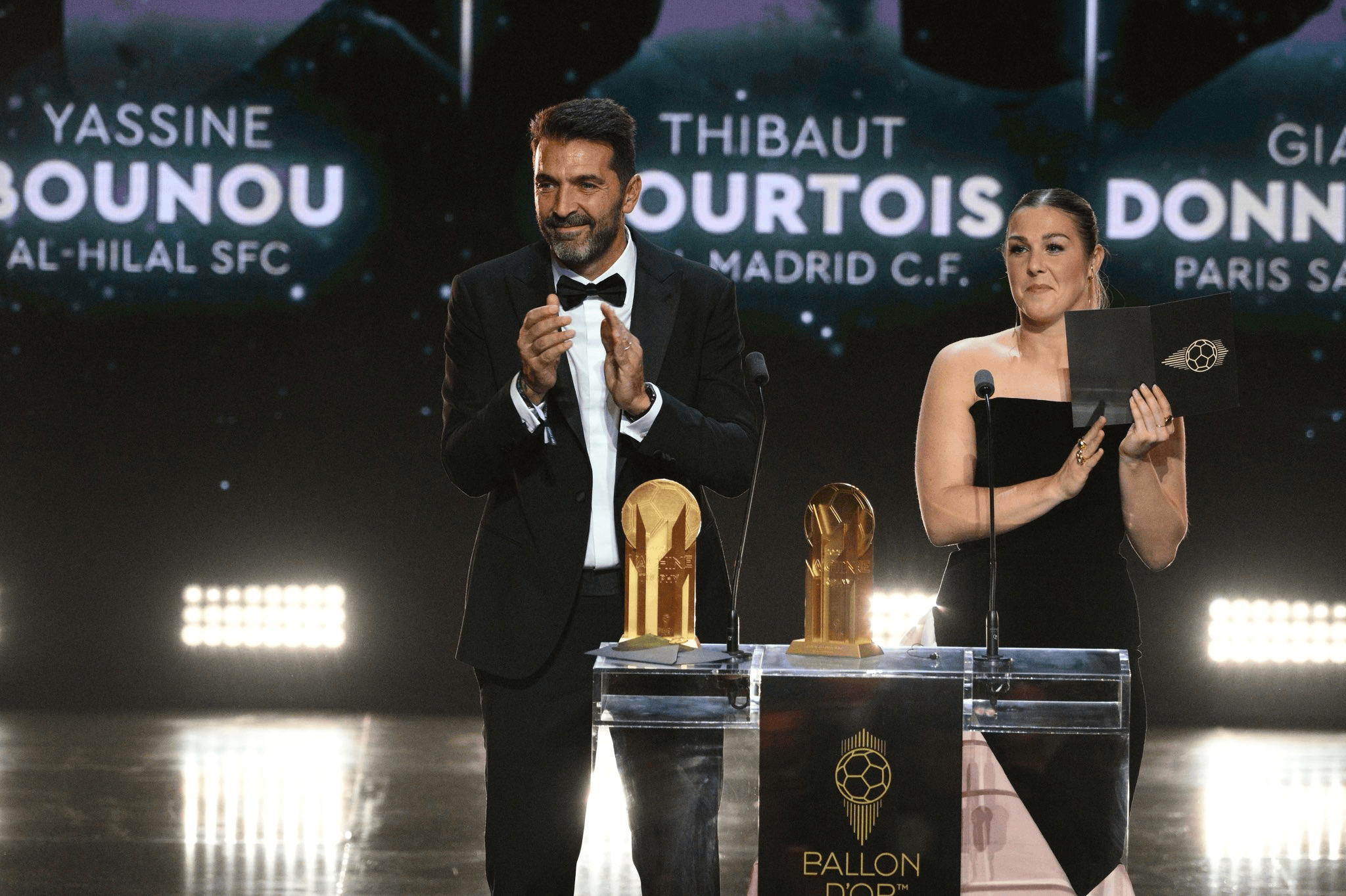 足坛的骄傲, 很荣幸给多